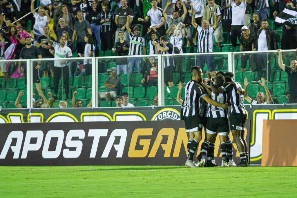 Série C: Voo é cancelado e atrasa chegada do Figueirense em Aracaju para duelo direto