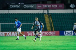 Série C: Substituto de Bruno General, atacante quer reabilitação do Figueirense