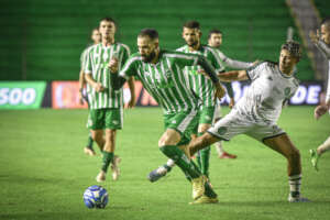 Juventude 1 x 0 Guarani - Nenê acaba com os 100% de aproveitamento do Bugre