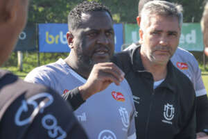 Série D: Treinador do Maringá comenta sobre invencibilidade na competição e importância da torcida