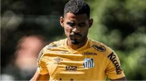 Nova dupla de zaga no Santos, Substituto de Bauermann, Joaquim exalta entrosamento com Messias