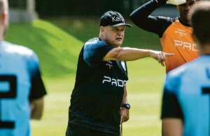 Série B: Edson Viera enaltece antecessor e já traça metas no Londrina