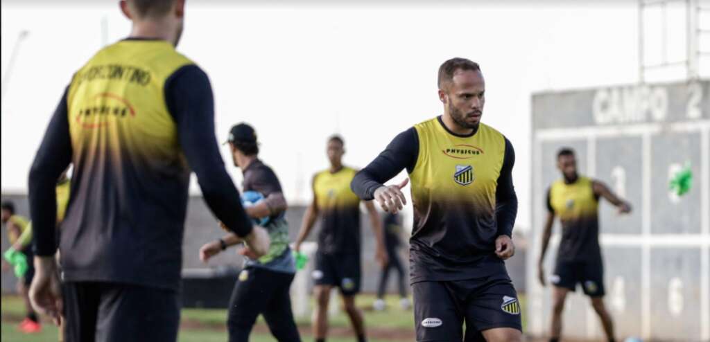 Série B: Técnico do Novorizontino, Eduardo Baptista destaca equilíbrio da competição