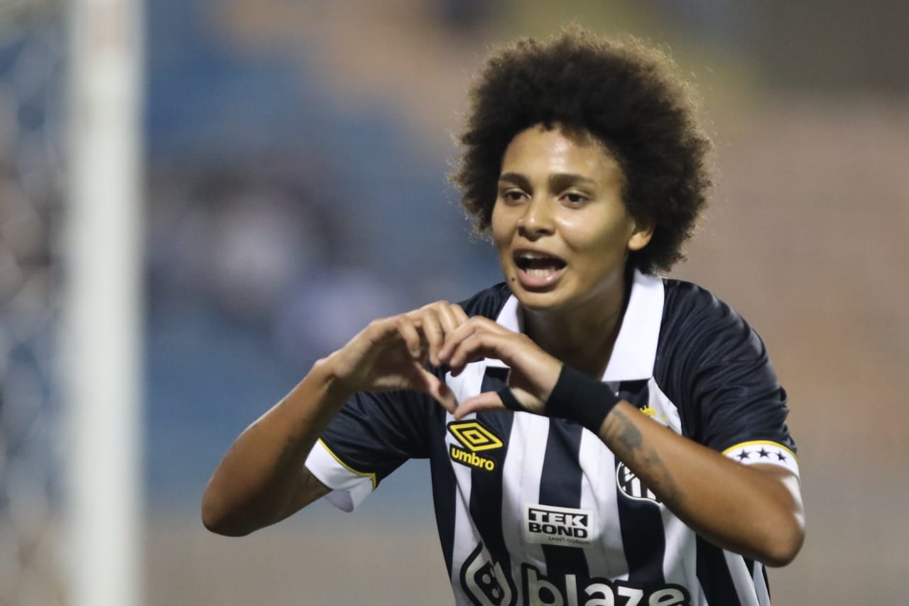 PAULISTA FEMININO: Santos vence São Paulo, de virada, e assume liderança