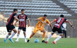 Brasiliense 2 x 2 Anápolis - Jacaré consegue o empate após sair perdendo