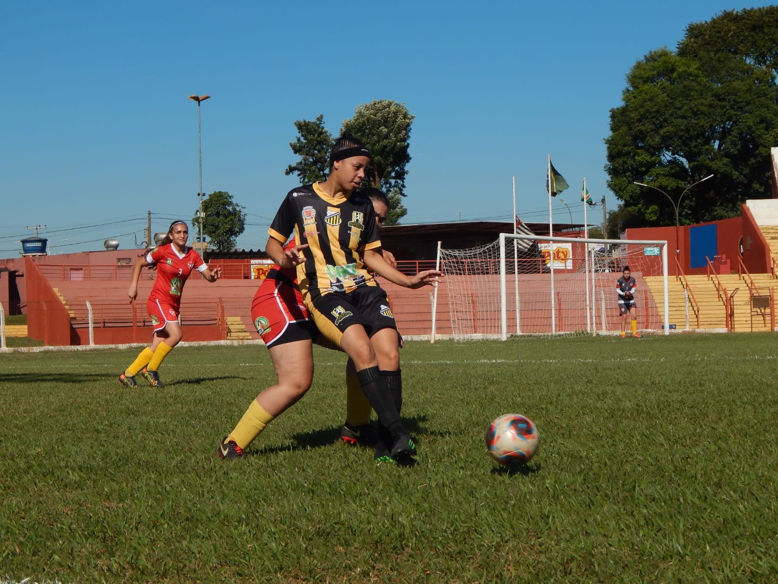 Meninas em Campo/Novorizontino goleia e garante liderança na Copa Vando Galvão