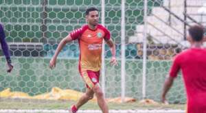 Dérbi 205: Dupla volta às atividades e pode ser novidade no Guarani