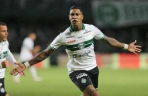 Alef Manga, Maurício, Leo Realpe e mais; veja novos nomes citados em esquemas de apostas