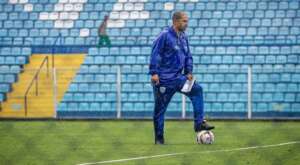 Série B: Em tom de agradecimento, Alex se despede do Avaí e recebe mensagens do elenco