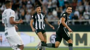 César Vallejo-PER x Botafogo - Fora de casa, Fogão vai em busca da liderança