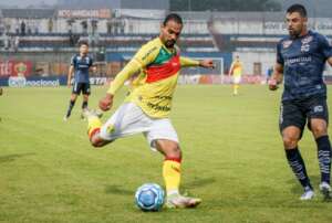 Brusque-SC 0 x 1 São José-RS - Zeca surpreende e vence fora de casa