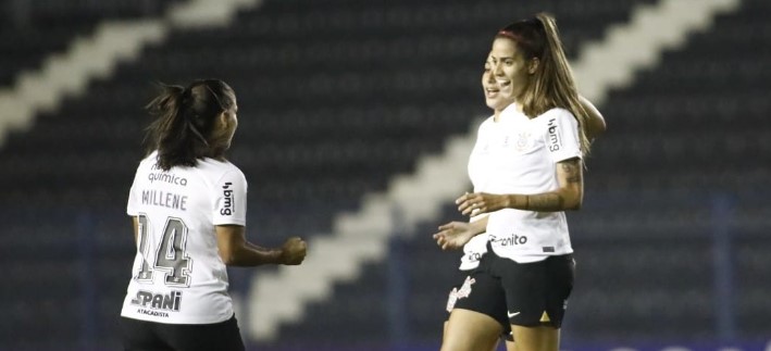 PAULISTA FEMININO: Na estreia, Corinthians vence clássico contra o São Paulo