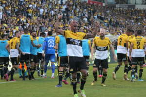 Criciúma 2 x 1 Ituano - Tigre reassume a liderança da Série B