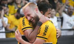 Série B: Criciúma quebra recorde de 2012, quando conquistou último acesso à elite