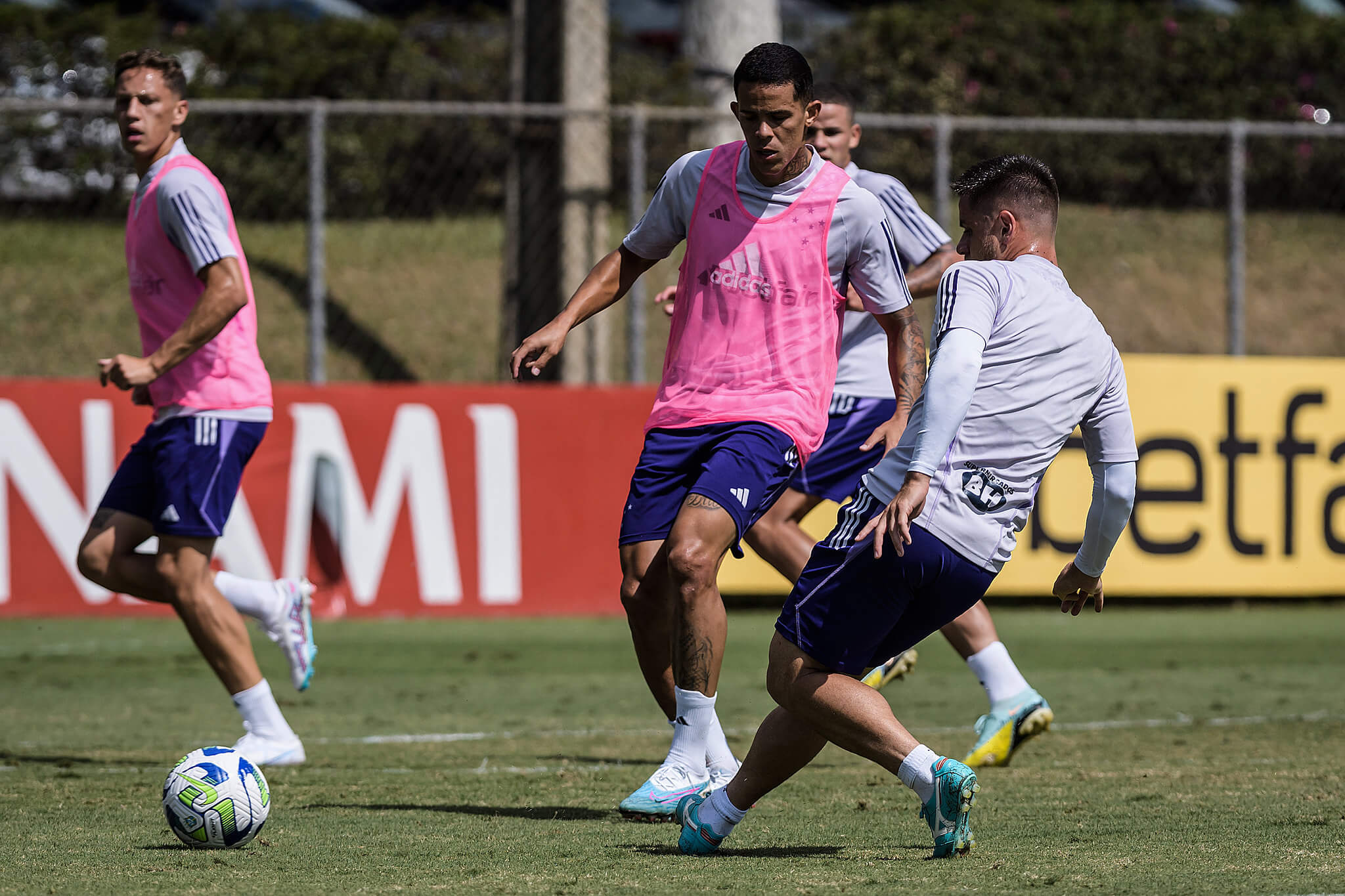 Relacionados do Cruzeiro para enfrentar o América