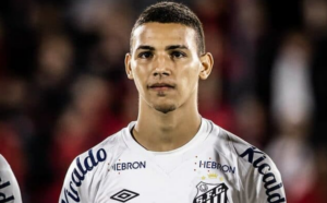 Conheça Deivid Washington, apelidado pela torcida de 'presidente', o novo camisa 9 do Santos