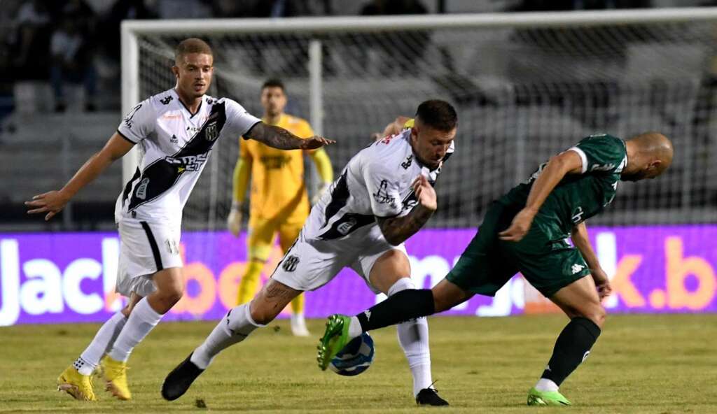 Fábio Sanches entrega o ‘ouro’ e Ponte deixa escapar vitória no dérbi