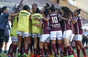 BRASILEIRO FEMININO: Ferroviária vence o São Paulo e dorme na liderança