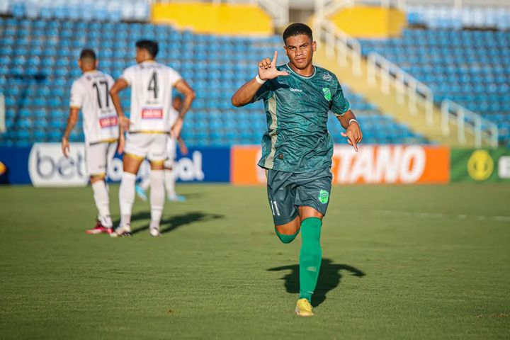 Floresta vence o Volta Redonda pela Série C do Brasileirão (Foto: Ronaldo Oliveira / Floresta EC)