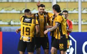 The Strongest-(BOL) 1 x 0 Fluminense - Reservas caem na altitude e Flu perde os 100%