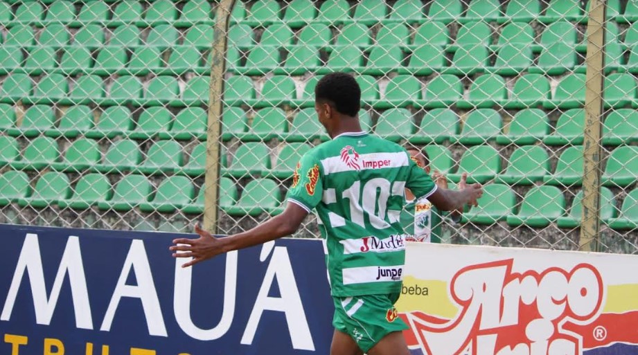 Paulista Sub-20: Meia Ian Felipe é destaque no Rio Preto