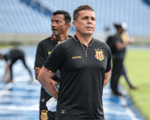 Série B: Evaristo Piza comenta saída do Sampaio Corrêa: 'Me pegou de surpresa'