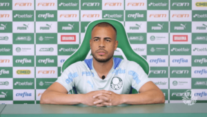 Mayke ressalta importância da goleada sobre o Grêmio: 'Um dos melhores jogos em casa'