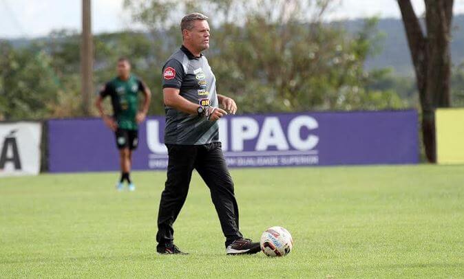 Módulo II Mineiro: Ito Roque quer manter o Uberlândia com 100% de aproveitamento