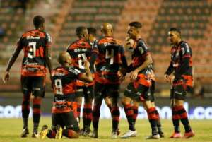 Ituano x Londrina - Galo precisa vencer para se distanciar do Z4