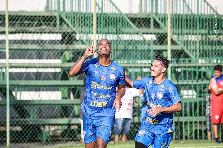 Águia-PA vence o Humaitá-AC pela Série D (Foto: Ƙaiti T.T Gavião / Águia de Marabá)