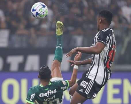 Palmeiras busca empate no Mineirão; Santos perde para o Red Bull Bragantino