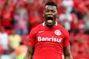 Série C: Paysandu contrata zagueiro Paulão, ex-Inter