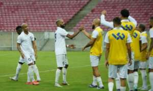 Retrô-PE 2 x 1 Atlético-BA - Fênix vence primeira e entra no G-4