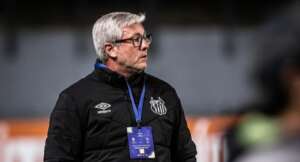 Sul-Americana: Odair diz que Santos foi prejudicado e detona arbitragem
