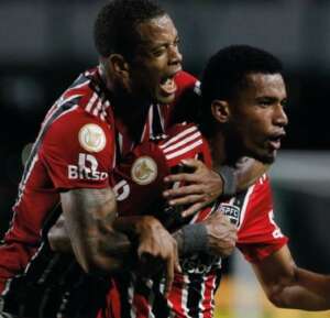 São Paulo x Internacional - Tricolor quer se aproximar do G-4
