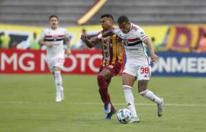 Tolima-COL 0 x 0 São Paulo - Tricolor joga mal, mas lidera Grupo D da Sul-Americana