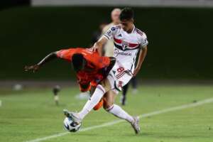 Puerto Cabello-VEN 0 X 2 São Paulo - Tricolor vence fácil e encaminha vaga