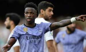 Espanhol: Federação Espanhola anula expulsão de Vini Jr. e manda fechar setor de estádio do Valencia