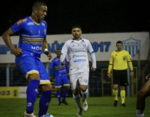 Novo Hamburgo-RS 0 x 1  São Joseense-PR - Azulão lidera e afunda o Noia