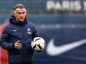 Técnico do PSG e seu filho são detidos por suspeitas de racismo na França