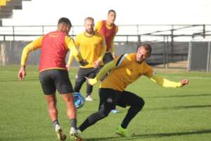 Série B: Criciúma está quase pronto para encarar Chapecoense e volante projeta clássico