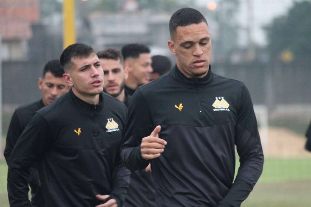 Série B: Sem goleiro titular, Criciúma está pronto para clássico contra a Chapecoense