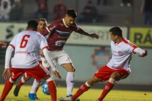 Série D: Caxias vai ao mercado em busca de goleiro e meia