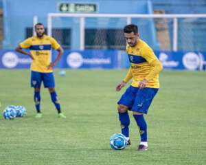 Paysandu-PA x Brusque-SC - Papão precisa vencer para se distanciar da zona