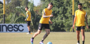 Série B: Criciúma confirma lesão muscular de atacante Felipe Vizeu