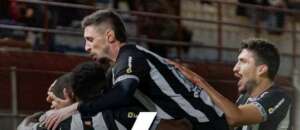 Brusque-SC 0 x 1 Figueirense-SC — Na estreia de Paulo Baier, Figueira vence e se afasta do Z4