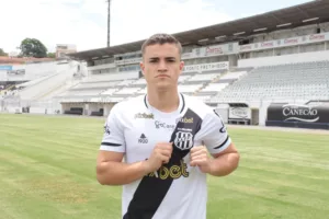 Série B: Ponte Preta libera atacante Gui Pira para acertar com Operário-PR