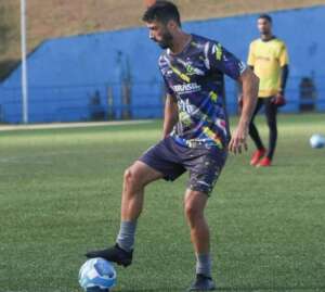 Série D: Atacante do Santo André, Flávio Torres, destaca obrigação em buscar pontos para se manter no G4