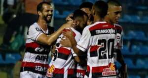 Série D: Ferroviário chega aos 22 pontos e está praticamente classificado para a próxima fase