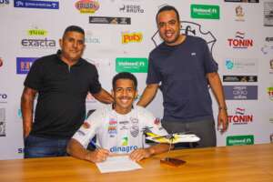 Copa Paulista: Comercial acerta com meia com passagens por Flamengo e Penapolense